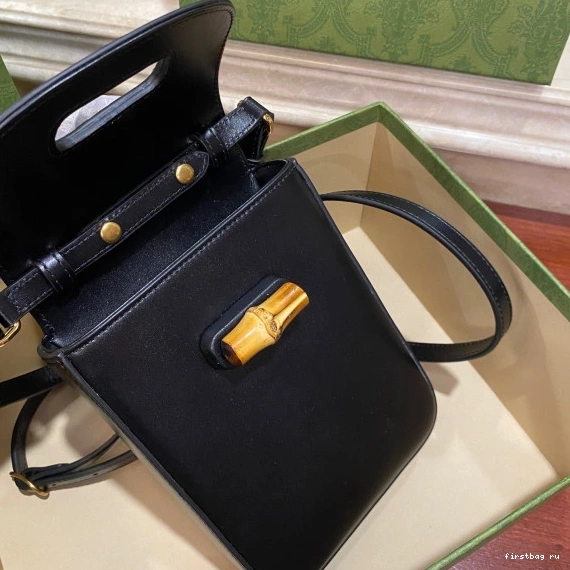 First bag ru Bamboo handbag Gucci mini 0807